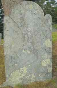 Nathaniel ATWOOD - Grave  [Her]e Lyes buried [Lieut] Nathaniel  [Atwood] who decd [Jan] ye 20th 1767 in ye 74th year of his age