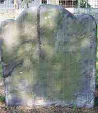 Sarah BASS - Grave Here lyes ye body of Mrs. Sarah Thayer wife to Mr. Ephraim Thayer aged 79 years & 5 months Decd August the 19 1751 Her offspring was in num