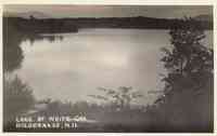 Holderness, New Hampshire, USA - Lake at White Oak