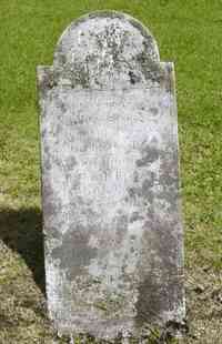 Mary HUNTINGTON - Grave Inscription: Wife of Capt David Stone and daughter of Doc Samuel Huntington and his wife Bethiah. Died March 17th, 1809, in her 25th yr.