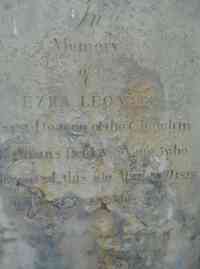 Ezra LEONARD - Grave Inscription: The first deacon of the church in Williamsfield and Wayne who departed this life April 1823. He was 88 years old.