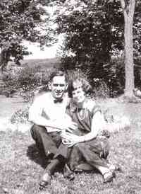 Earle Dodge MASON - Earle Mason and Gertrude (Feige) Mason Thanks to Shirley (Mason) Roederer