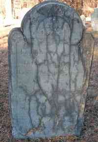 Martha PACKARD - Grave  In memory of Miss Martha, dau. of Lt. Jonathan Packard and Mrs. Martha, his wife, who departed this life Jany ye 19, 1784, in the 19th, year 