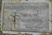 Gertrude B SENECAL - Grave
