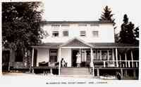 Saint-Donat, Québec, Canada - Blagrave Inn 
