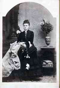 Minna Ernestine "Minnie Alice" THEINERT - Photo dated 1880 Looking for help on this one. We think this might be a photo of Minnie Alice, but we are not sure. If you have any information or cl